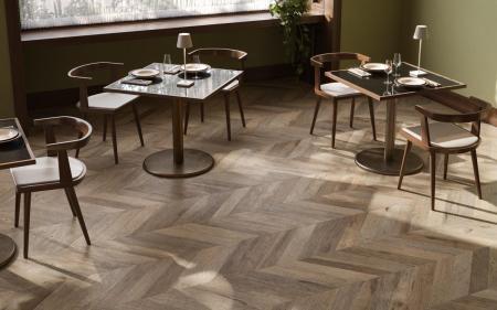 Sant Agostino Yorkwood Brown Naturale Chevron 9,4x49 cm